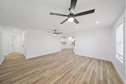 4154 Erby Street, Houston, TX 77087 - Photo 23