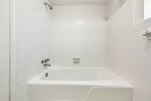 7702 Dashwood Dr, Houston, TX 77036 - Photo 23