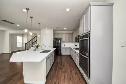 25106 Squire Knoll Street, Katy, TX 77493 - Photo 11