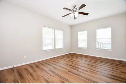 927 Grand Junction Drive, Katy, TX 77450 - Photo 9