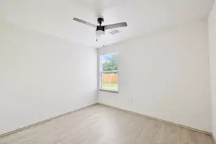 113 Bolden St, Houston, TX 77029 - Photo 11