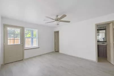 113 Bolden St #A B, Houston, TX 77029 - Photo 7
