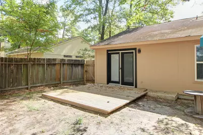 28 E Brookberry Court, The Woodlands, TX 77381 - Photo 15