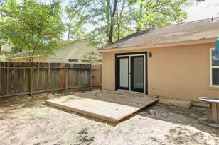28 E Brookberry Ct, The Woodlands, TX 77381 - Photo 15