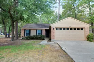 28 E Brookberry Ct, The Woodlands, TX 77381 - Photo 1