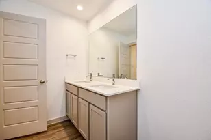 7823 Elm Birch Ln, Rosharon, TX 77583 - Photo 5