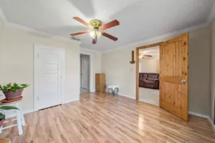 205 Smith St, Cleveland, TX 77327 - Photo 17