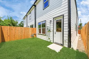 5029 Broom St, Houston, TX 77091 - Photo 13