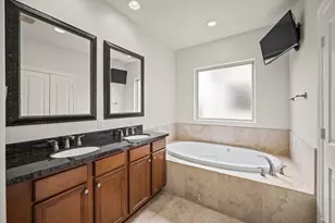 2923 Pease St, Houston, TX 77003 - Photo 23