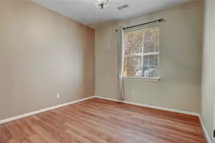 124 S Brooksedge Circle, The Woodlands, TX 77382 - Photo 23