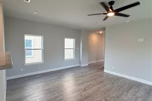 142 Egret Canal N, Baytown, TX 77523 - Photo 3