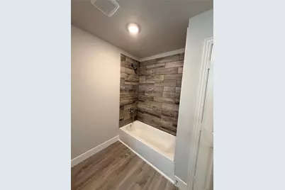142 Egret Canal N, Baytown, TX 77523 - Photo 15