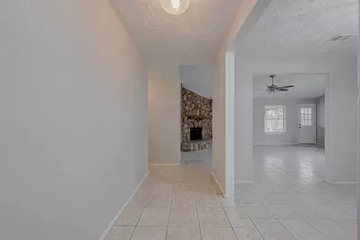 10322 Clarktower Lane, Sugar Land, TX 77498 - Photo 3