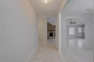 10322 Clark Tower Ln, Sugar Land, TX 77498 - Photo 3