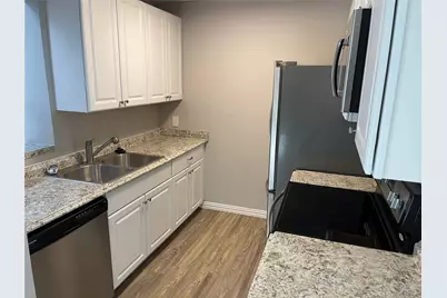 1516 Bay Area Boulevard #F5, Houston, TX 77058 - Photo 1