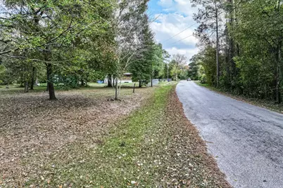 106 Roy Webb, Huntsville, TX 77320 - Photo 5