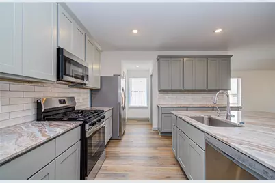 13922 Bay Crest, Dickinson, TX 77539 - Photo 15