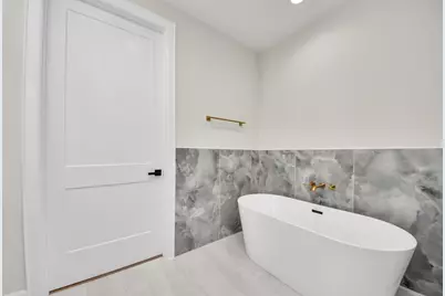 1603 Sylvester Road, Houston, TX 77009 - Photo 29