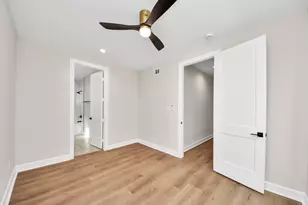 1603 Sylvester Rd, Houston, TX 77009 - Photo 17