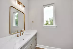 1603 Sylvester Rd, Houston, TX 77009 - Photo 15