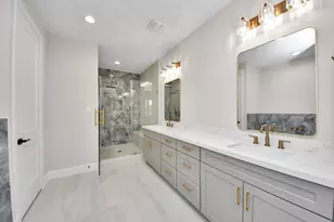 1603 Sylvester Rd, Houston, TX 77009 - Photo 27