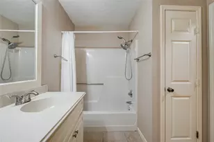 3700 83rd St, Galveston, TX 77554 - Photo 15