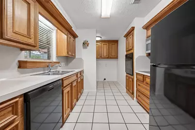 1125 E Lambuth Lane, Deer Park, TX 77536 - Photo 13