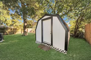 3206 Melbourne St, Houston, TX 77026 - Photo 11