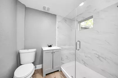 3206 Melbourne Street, Houston, TX 77026 - Photo 35