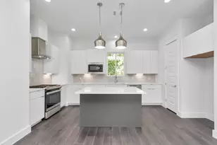 4721 Independence Hts Ln, Houston, TX 77018 - Photo 9