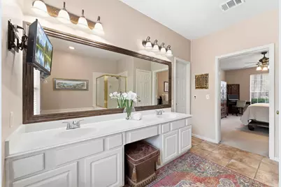 77 W Night Heron Place, The Woodlands, TX 77382 - Photo 19