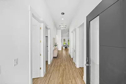 1511 Waco St, Dayton, TX 77535 - Photo 7