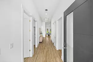 1511 Waco St, Dayton, TX 77535 - Photo 7