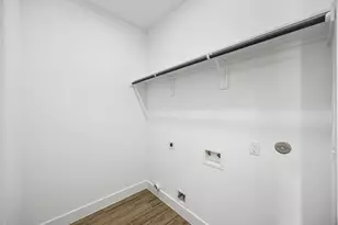 1511 Waco St, Dayton, TX 77535 - Photo 11