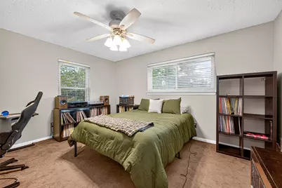 3519 Cave Springs Drive, Houston, TX 77339 - Photo 27