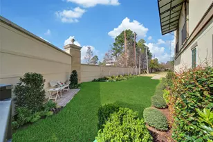 803 Dunleigh Meadows Ln, Houston, TX 77055 - Photo 13