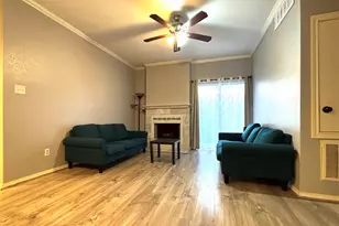7950 N Stadium Dr, Houston, TX 77030 - Photo 3