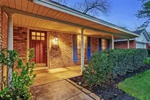 5130 Saxon Dr, Houston, TX 77092 - Photo 3