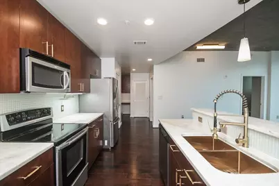 5925 Almeda Road #10704, Houston, TX 77004 - Photo 9