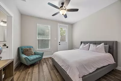 848 Fisher Street #C, Houston, TX 77018 - Photo 19