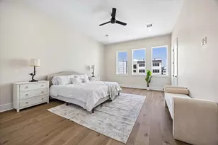 5861 Winsome Ln, Houston, TX 77057 - Photo 5