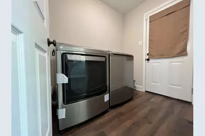 10903 Albury Drive, Houston, TX 77096 - Photo 21