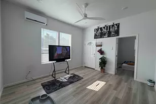 2400 Burkett St., Houston, TX 77004 - Photo 9