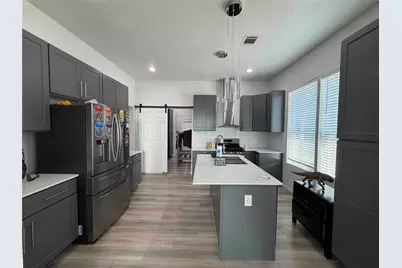2400 Burkett Street, Houston, TX 77004 - Photo 11