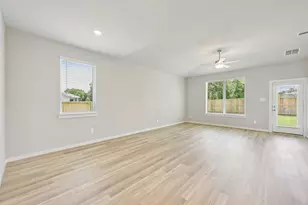 16278 Parish Pointe Ct, Conroe, TX 77302 - Photo 5