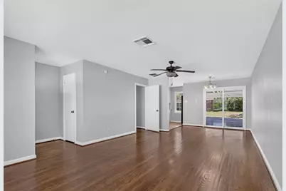 1409 Wycliffe Drive, Houston, TX 77043 - Photo 5