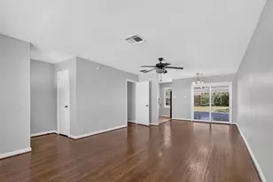 1409 Wycliffe Dr, Houston, TX 77043 - Photo 5