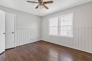 1409 Wycliffe Dr, Houston, TX 77043 - Photo 15