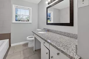 1409 Wycliffe Dr, Houston, TX 77043 - Photo 17