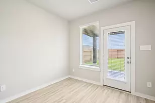 5227 Kingdom Heights Blvd, Rosenberg, TX 77471 - Photo 15